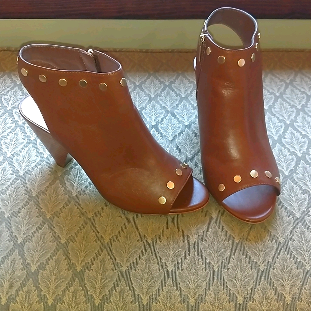 Vince Camuto Whiskey Brown Heels